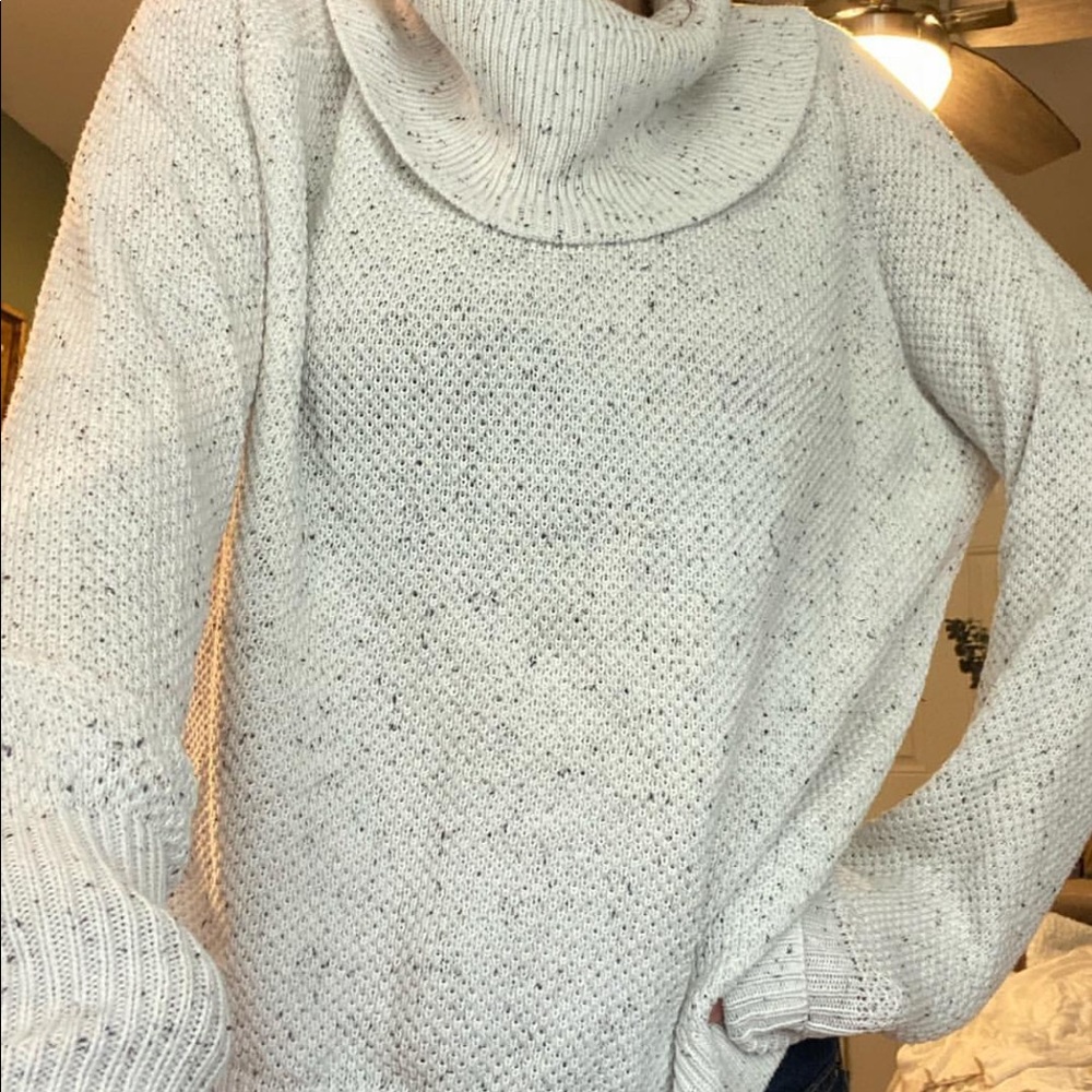 Baggy Turtleneck